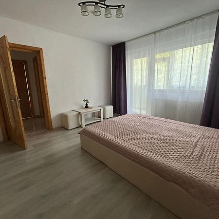 Aparthotel Brasov Neptun Екстериор снимка