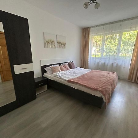 Aparthotel Brasov Neptun Екстериор снимка
