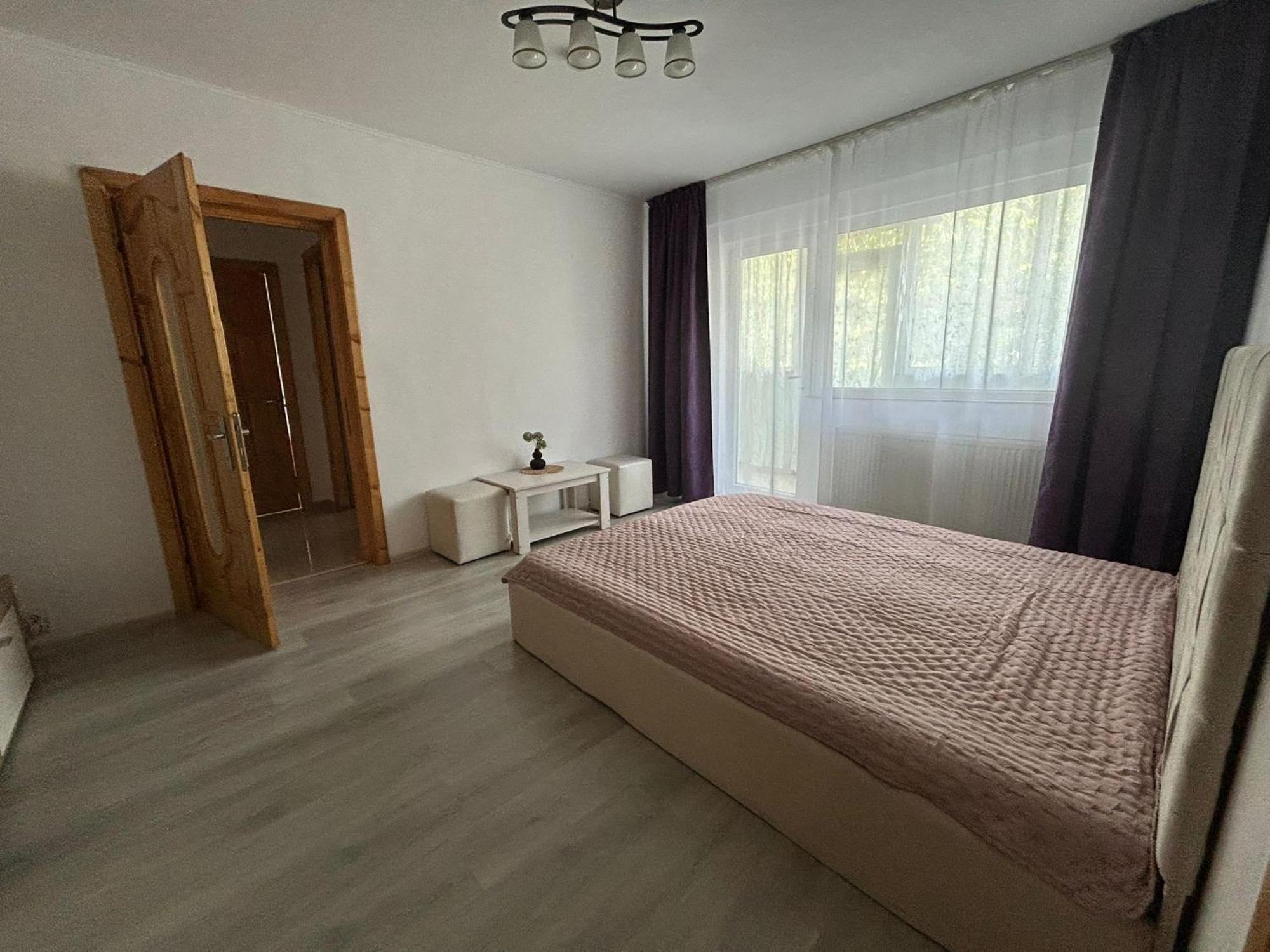 Aparthotel Brasov Neptun Екстериор снимка