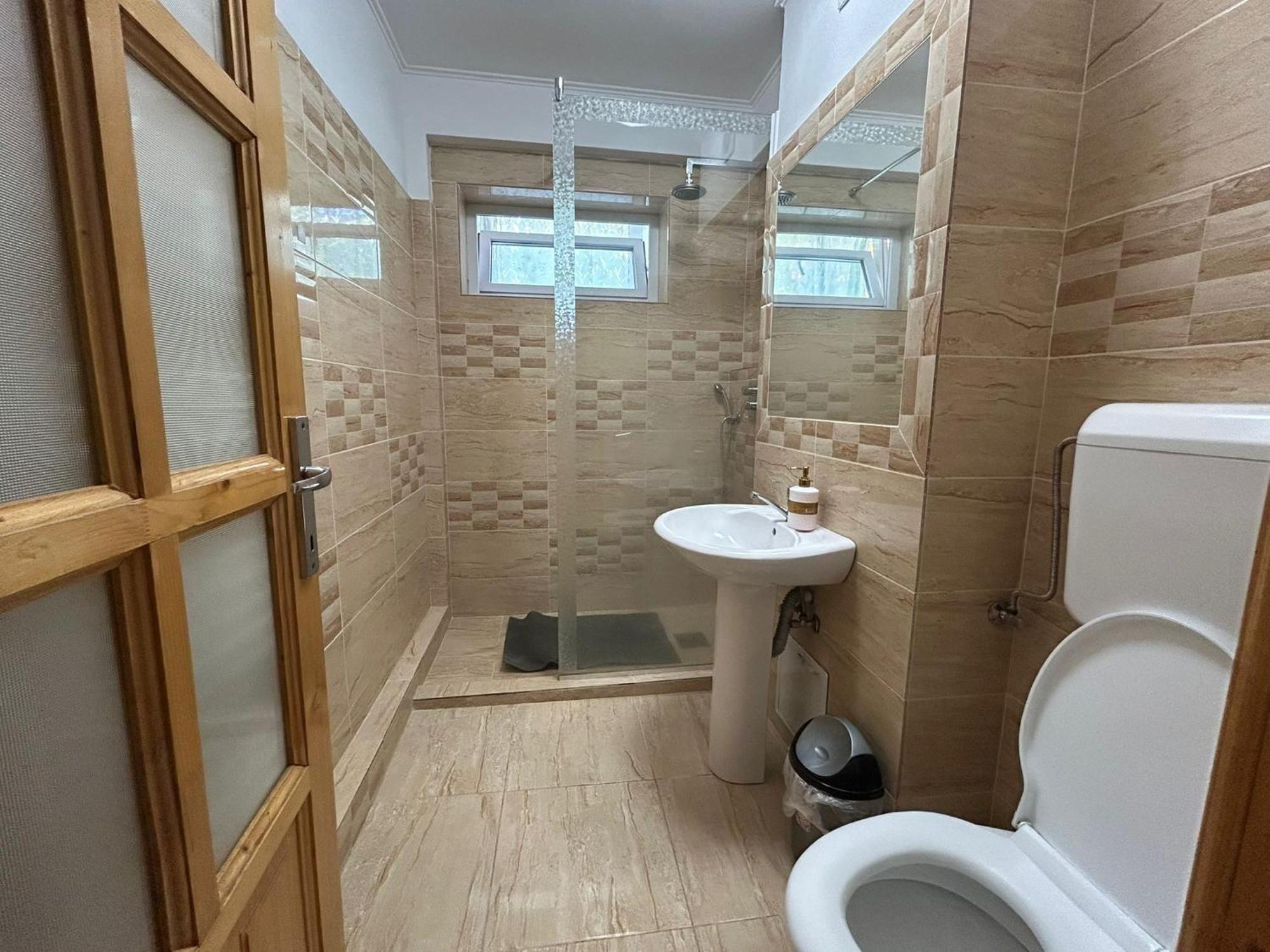 Aparthotel Brasov Neptun Екстериор снимка